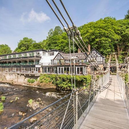 The Chainbridge Hotel Llangollen Exterior foto