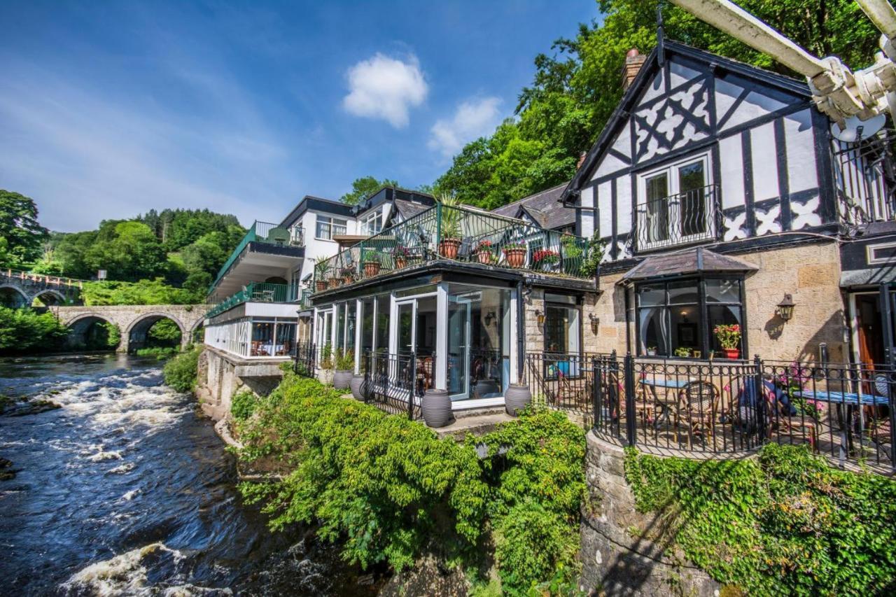 The Chainbridge Hotel Llangollen Exterior foto