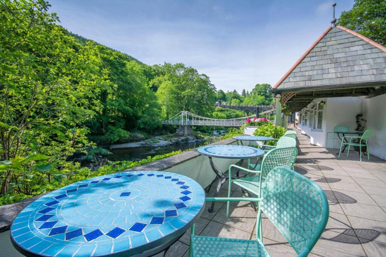 The Chainbridge Hotel Llangollen Exterior foto