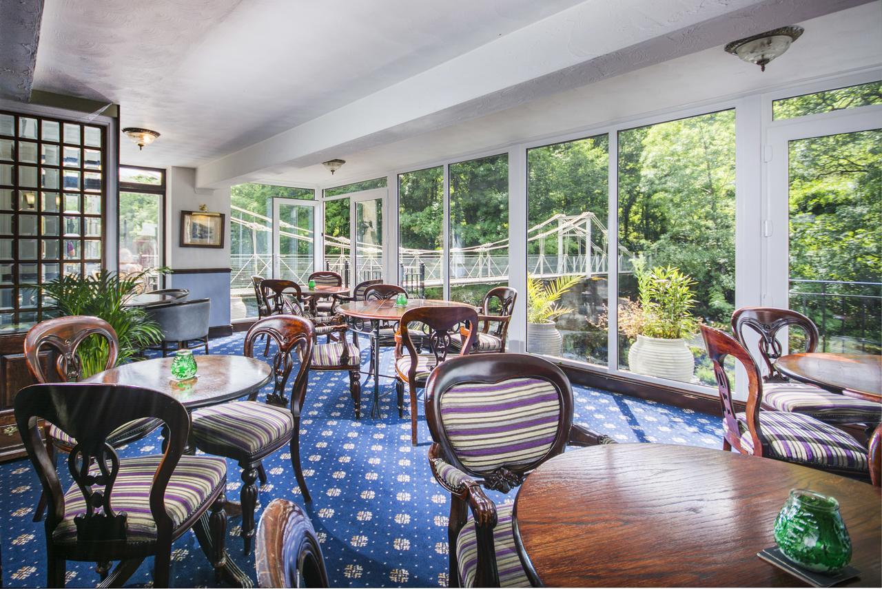 The Chainbridge Hotel Llangollen Exterior foto